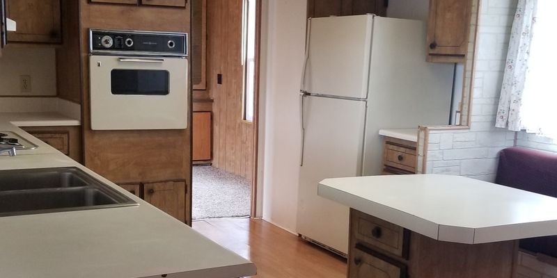 Soda Springs Apartment: 351 South 1st East