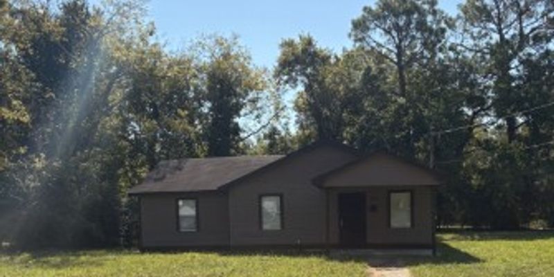 Montgomery House: 3879 Southmont Dr