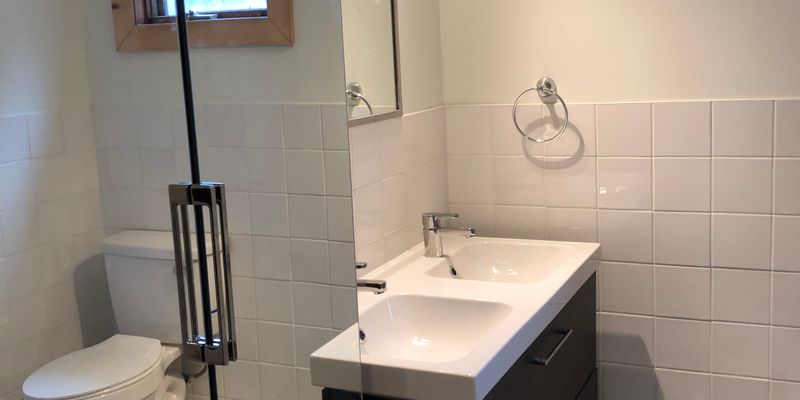 Johnson Apartment: 413 Clay Hill Rd.