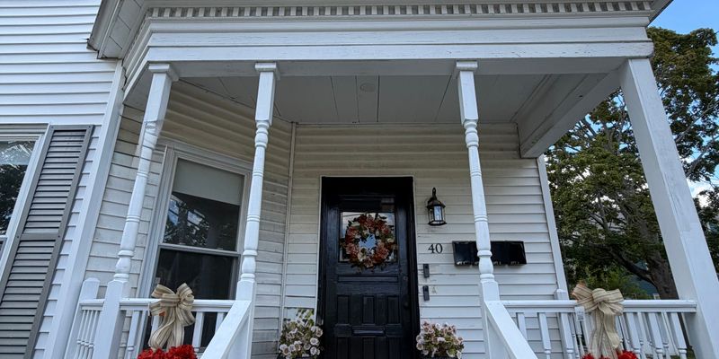 Portland Apartment: 40 Leland Street