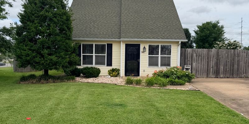 Bowling Green House: 761 Jennings Ct