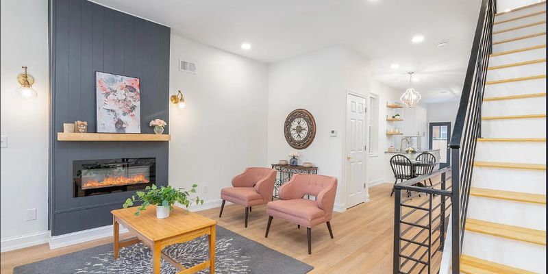 Philadelphia House: 322 Snyder Ave