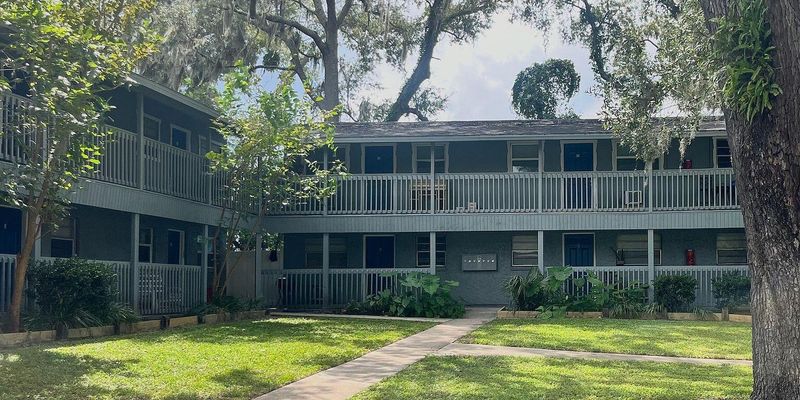 Jacksonville Apartment: 1040 Bert Rd