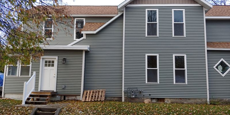 Grand Rapids Apartment: 301 National Avenue Northwest