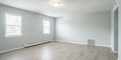 201 E Calvert 1 00001-WEB.jpg