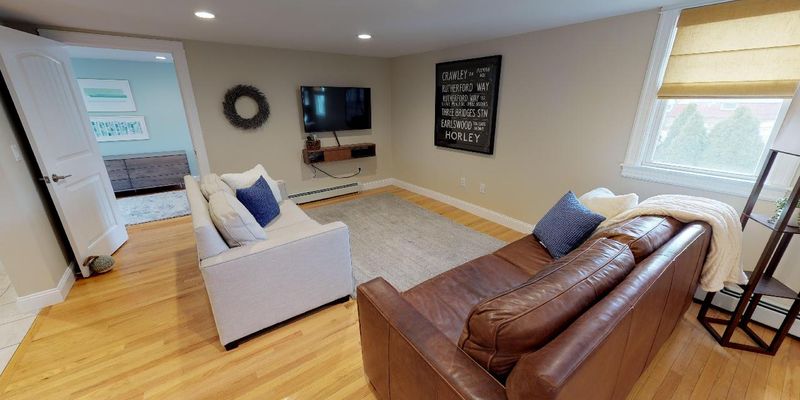 Bangor Apartment: 333 State St