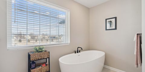 28-179 1275 Pricilla CT.jpg