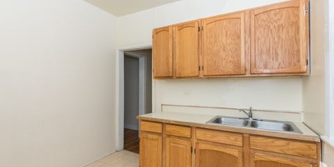 kitchen 2.jpg