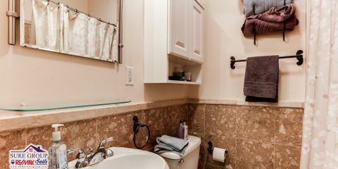 814 S. Clinton St-23.jpg