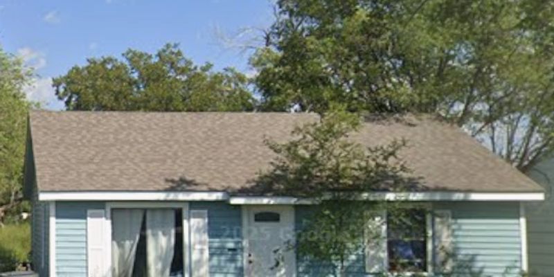 Amarillo House: 3609 S Taylor St