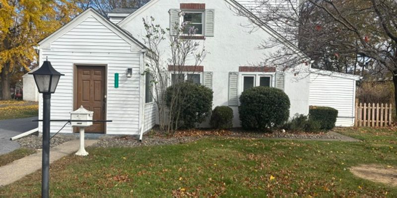 Camp Hill House: 1810 Chatham Drive