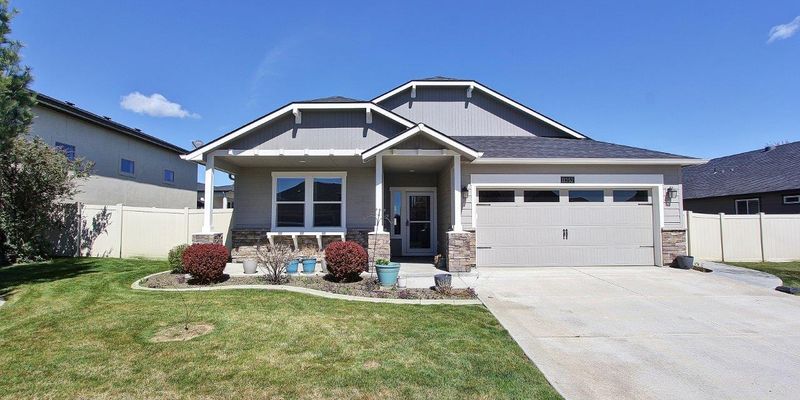 Star House: 11352 W Wild Aster St