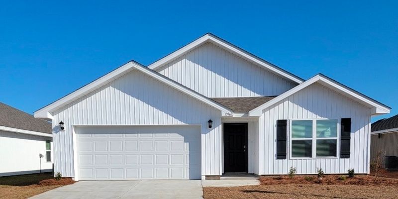 Daphne House: 10967 Northern Dancer Ct