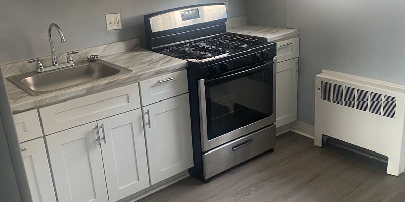 Philadelphia Apartment: 6254 Everett Ave