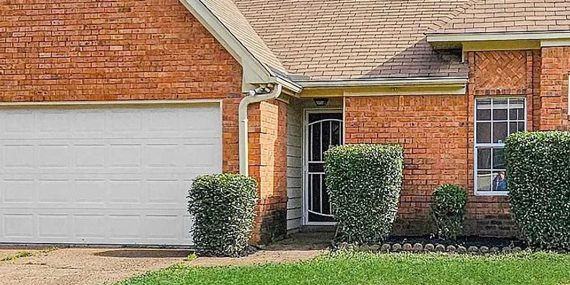 Memphis House: 7120 Wetherburn Cove