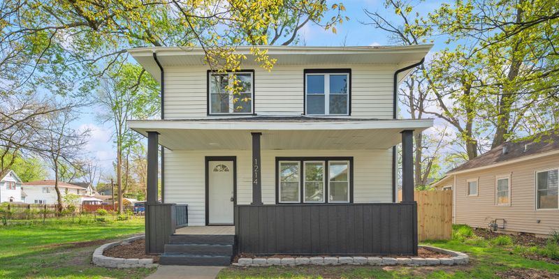 South Bend House: 1214 Cedar St
