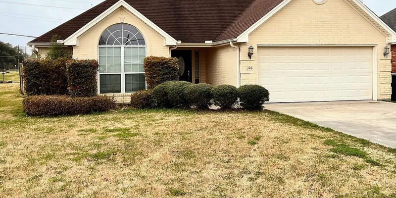 Nederland House: 206 9th St