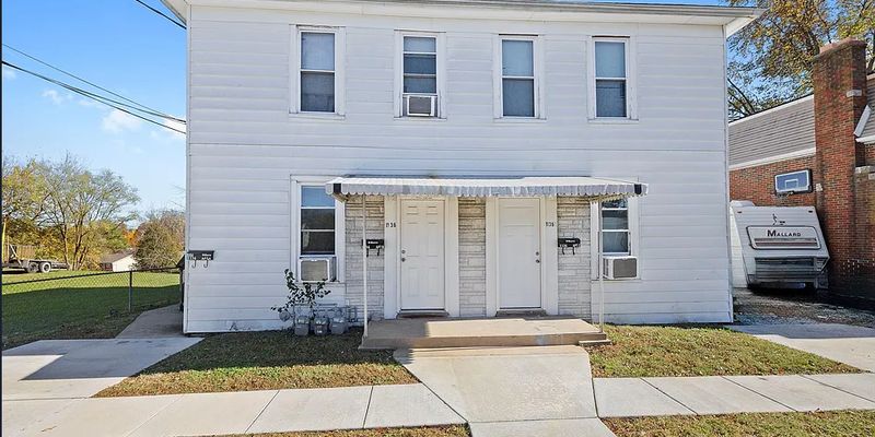 Collinsville Apartment: 1136 Williams St