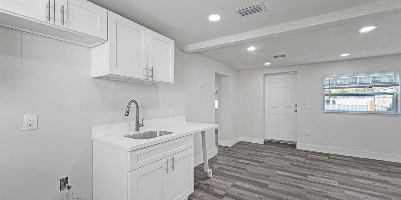 Miami House: 8229 NW 1st Pl