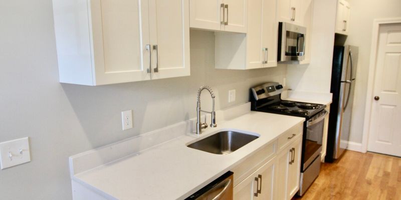 Malden Apartment: 246 Main St