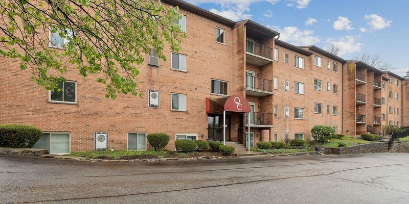 Cincinnati Apartment: 521 Martin Luther King Dr W