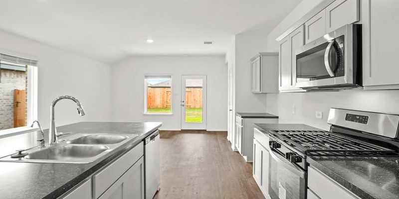 Spring House: 23907 Stardust Vly Dr