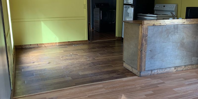 Brookhaven House: 1858 Covington Ln NE