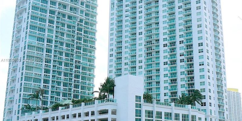 Miami Apartment: 41 SE 5th St