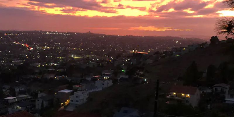 Spring Valley House: 9742 Date St