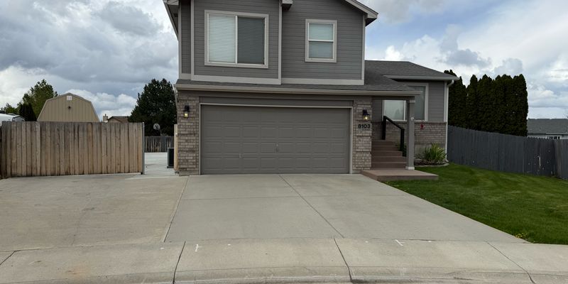 Nampa House: 8103 Waterfowl Ave