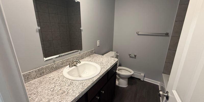 Saline Apartment: 274 Clark St
