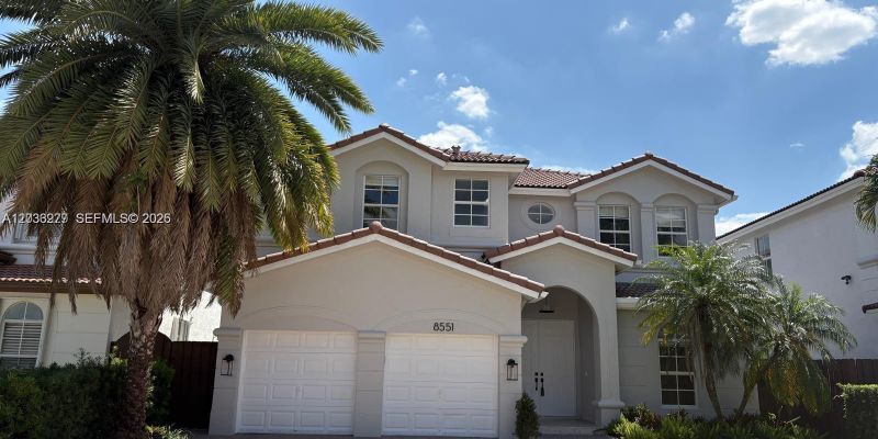 Doral House: 8551 NW 110th Ave #8551