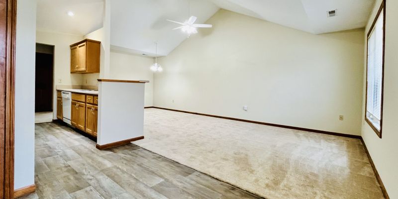 Fort Wayne Apartment: Ruby Cir Ct