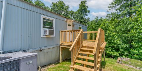 220 Lakeshore Drive-40.jpg