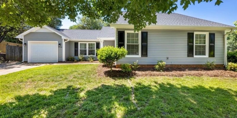 High Point House: 3216 Timberwolf Ave