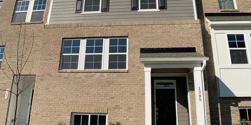 Apex House: 1395 Herb Garden Way