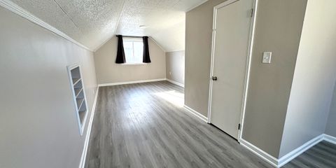 24833Lauren - 13.jpeg