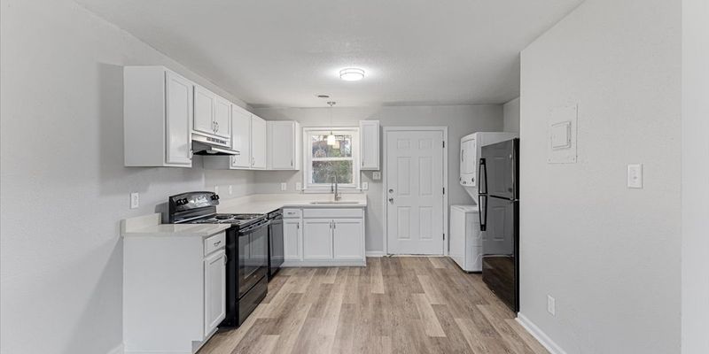 Gibsonville Apartment: 412 Homestead Dr