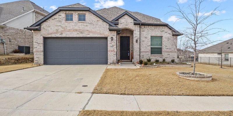 Haltom City House: 5321 Waterview Ct