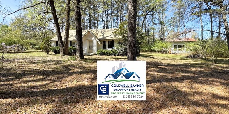 Downsville House: 108 Sue Calhoun St