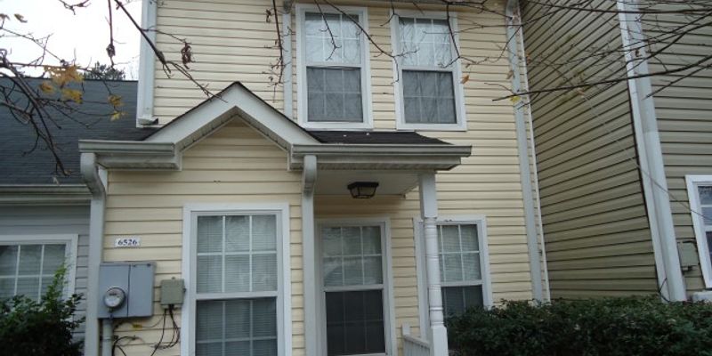 Lithonia House: 6526 Wellington Chase Ct