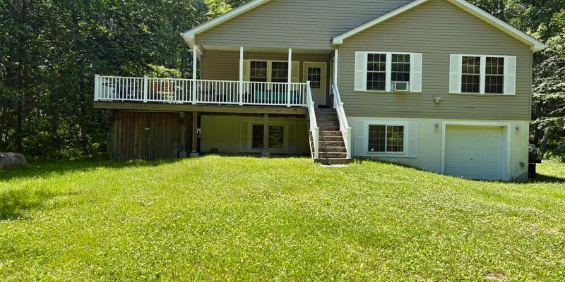 Monroe County House: 1219 Chipmunk Ln