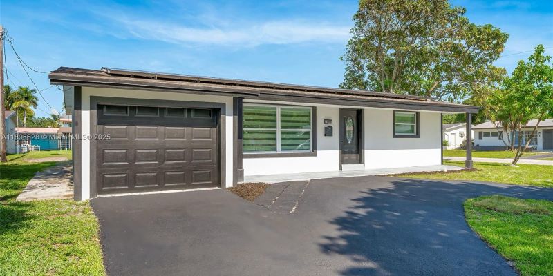 Sunrise House: 2600 NW 68th Way