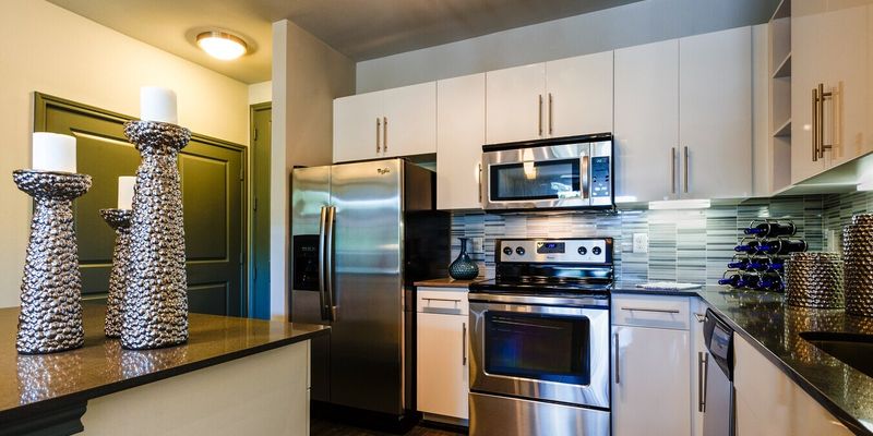 Houston Apartment: 3800 San Felipe St