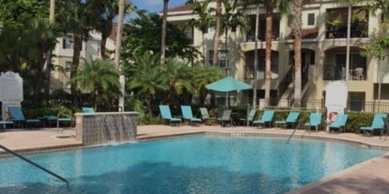 Coral Springs House: 5840 W Sample Rd
