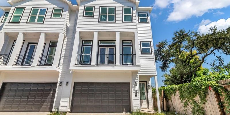 Houston Apartment: 1234 E 23rd St