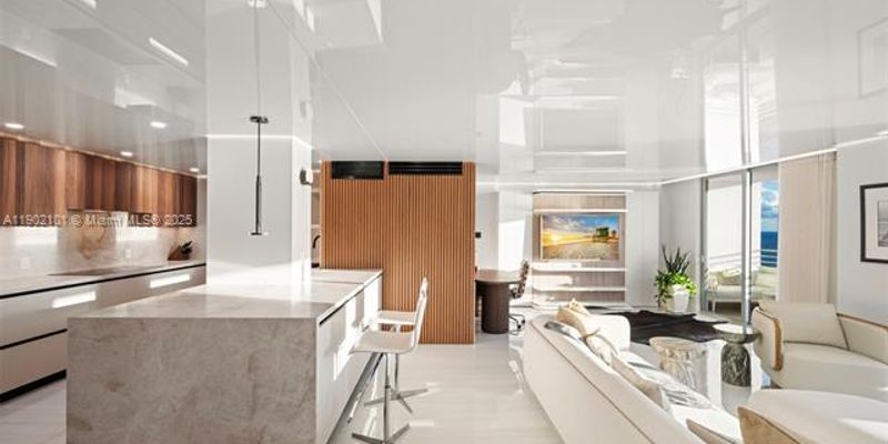 Miami Condo: 5555 Collins Ave