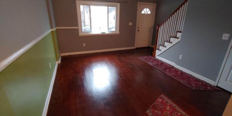 Living room front.jpg