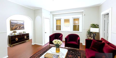 2 - Living Room - Luxury - 57.png