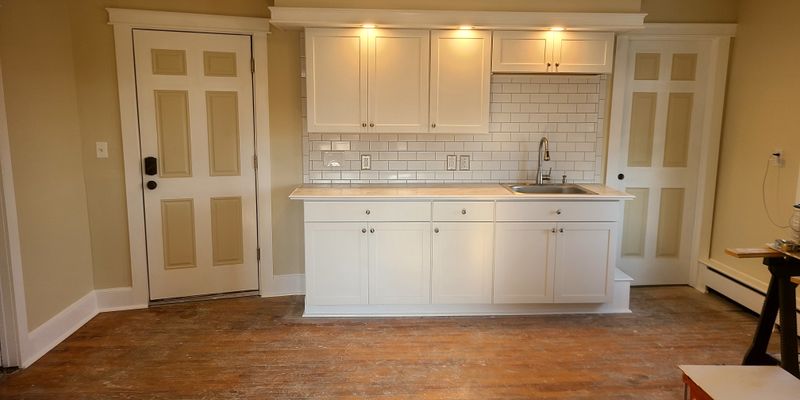 Lewiston Apartment: 17 Horton St